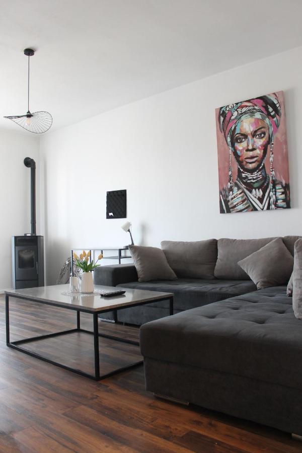 Appartamento Cozy Corners Nin Esterno foto